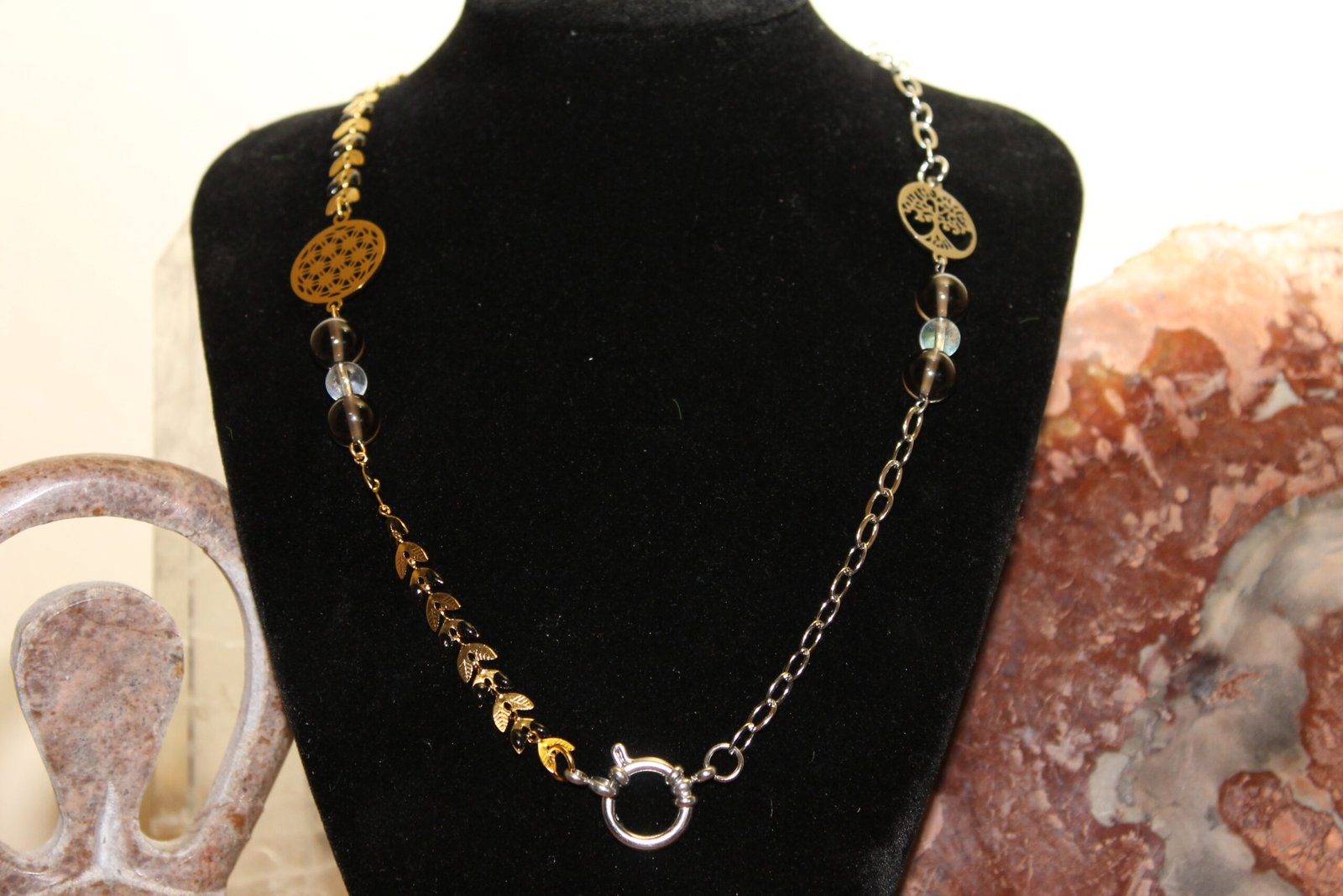 L'anneau de racines ancestrales