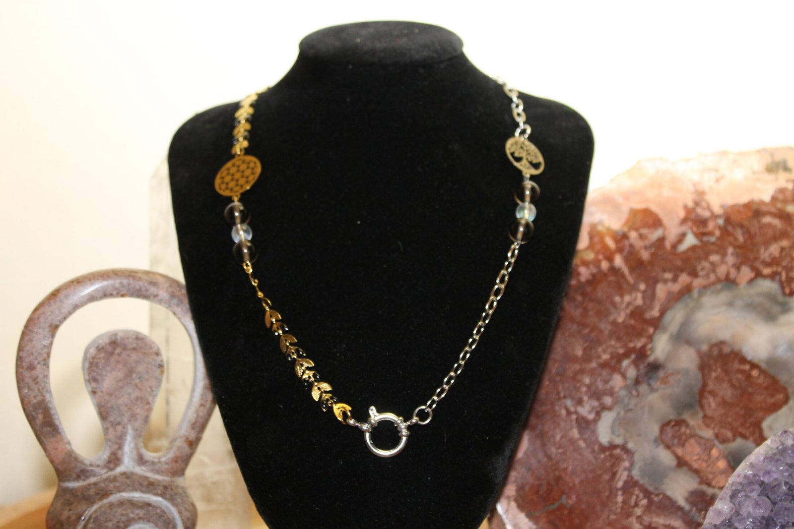 L'anneau de racines ancestrales